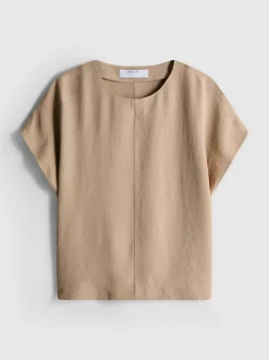 Lässiges Rundhalsshirt aus atmungsaktivem Stoff