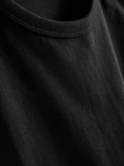 Lässiges T-Shirt