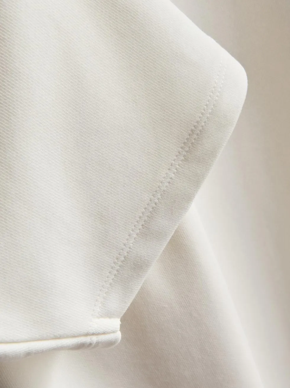 Lässiges T-Shirt mit hohem Baumwollanteil