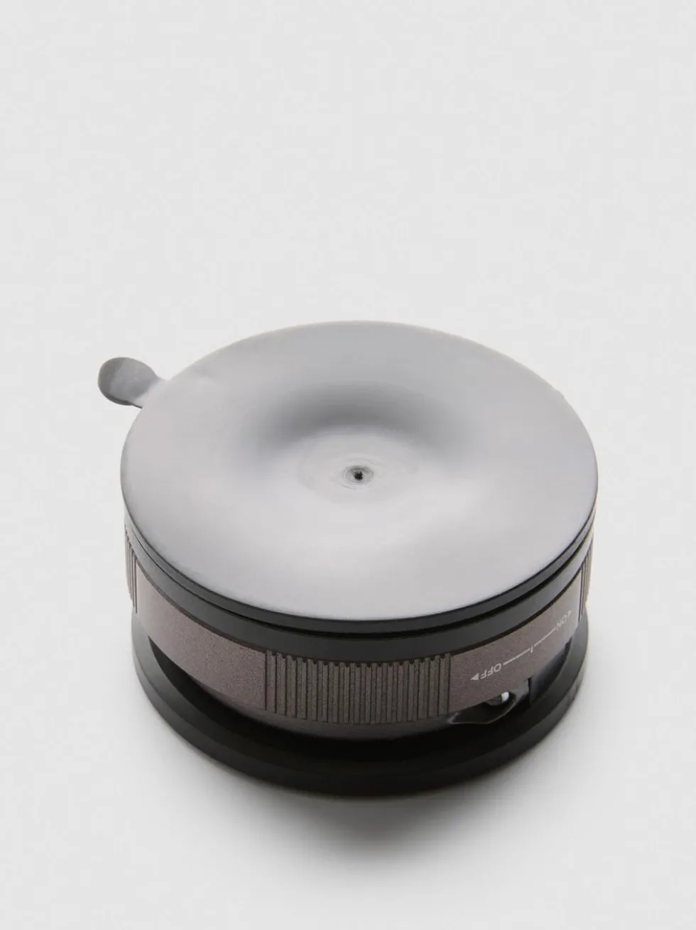 Magnetische Handyhalterung mit Saugnapf
