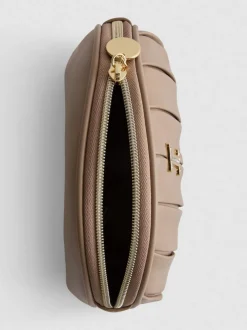 Make-up-Tasche mit Initiale