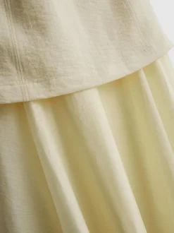 Mehrlagiges „The Edit“ Midikleid mit Schößchen