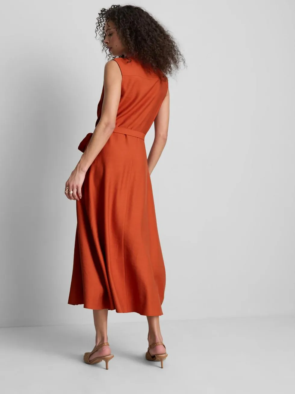 Midi-Blusenkleid mit Gürtel