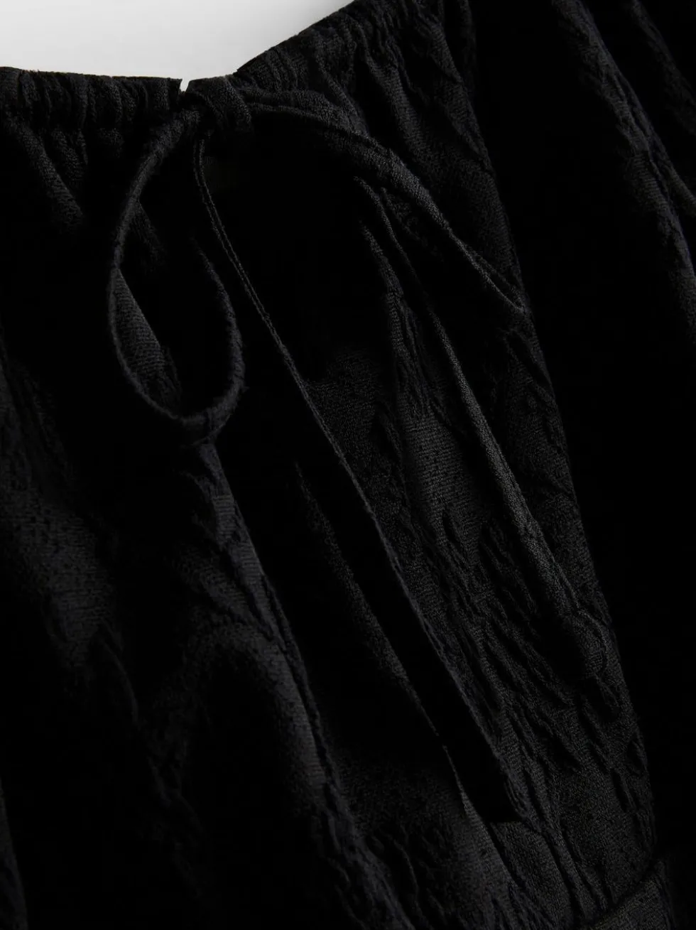 Milchmädchen-Minikleid in Knitteroptik