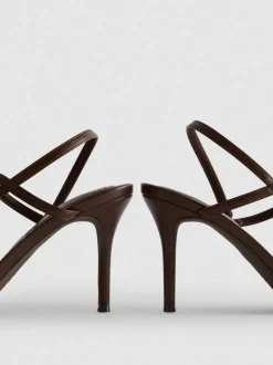 Minimalistische Sandalen mit Absatz