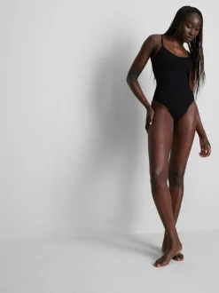 Nahtloser Shapewear-Body mit Tanga
