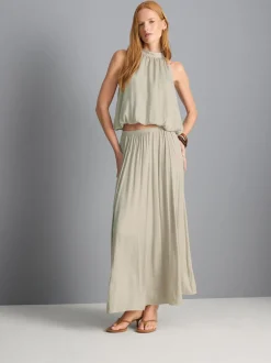 Neckholder-Bluse mit Ballonsaum