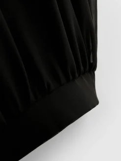 Netzstoffhose mit Bündchen