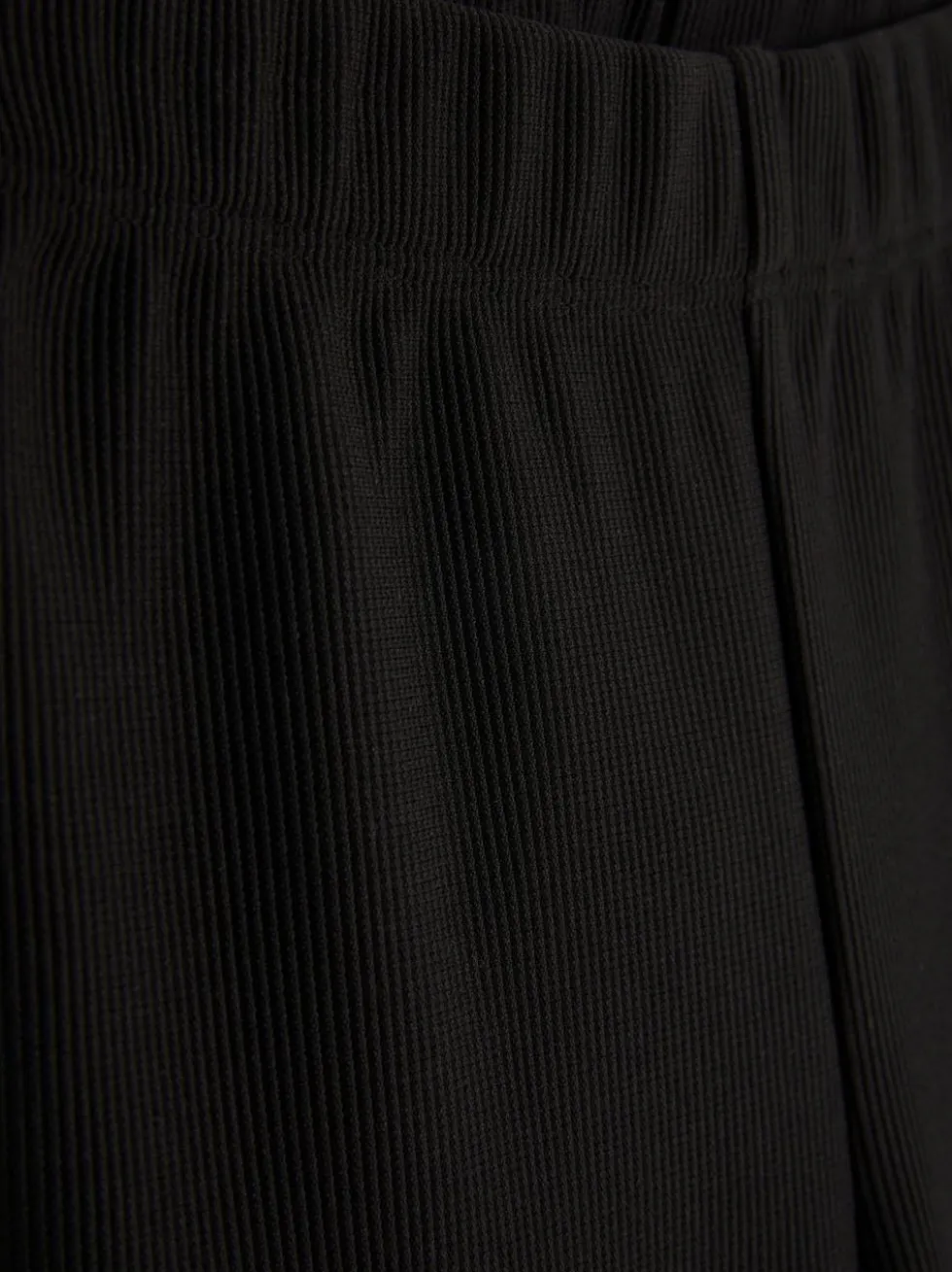 Ottoman-Leggings mit ausgestelltem Bein