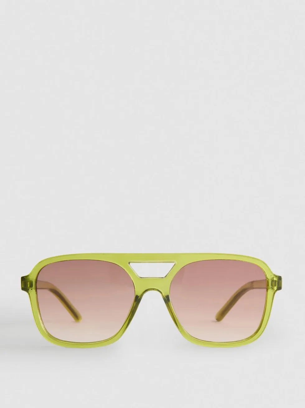 Pilotensonnenbrille mit transparenter Fassung