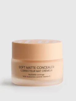 PS... Blur Concealer