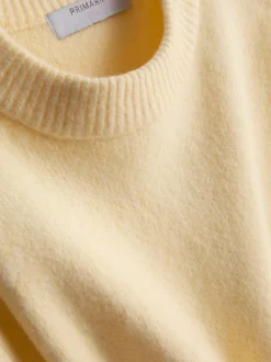 Pullover aus Wollgemisch mit Rundhalsausschnitt im Oversized-Look
