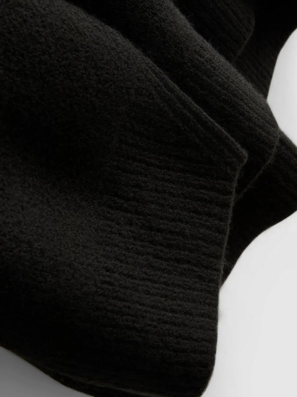 Pullover aus Wollgemisch mit Rundhalsausschnitt im Oversized-Look