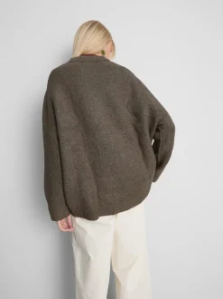 Pullover aus Wollgemisch mit Rundhalsausschnitt im Oversized-Look