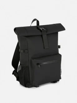 Rucksack mit eingerollter Öffnung