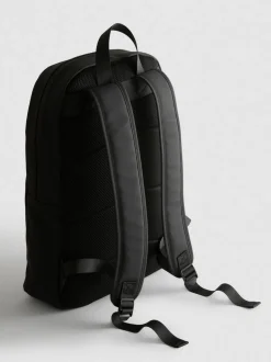 Rucksack mit Reißverschlussfach