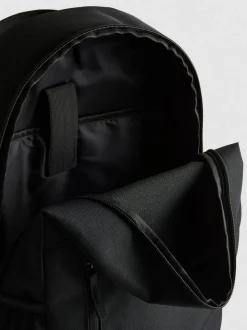Rucksack mit Reißverschlussfach