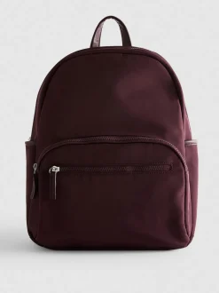 Rucksack mit Reißverschlussfach