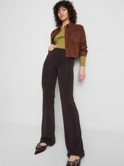 Samt-Leggings mit ausgestelltem Bein