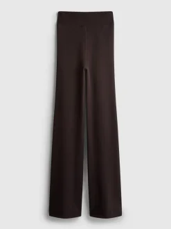 Samt-Leggings mit ausgestelltem Bein