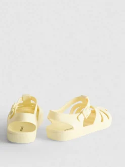Sandalen aus mattem Kunststoff