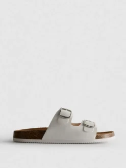 Sandalen mit Doppelschnallenriemen