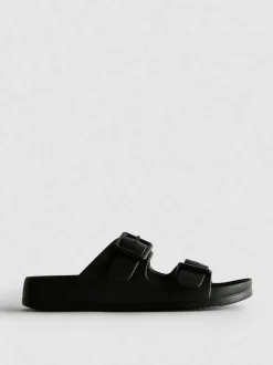 Sandalen mit Schnallenriemen und dicker Sohle