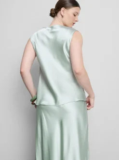 Satin-Bluse mit Wasserfallausschnitt
