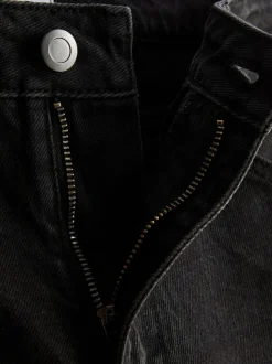 Schmale Denim Jeans mit geradem Bein