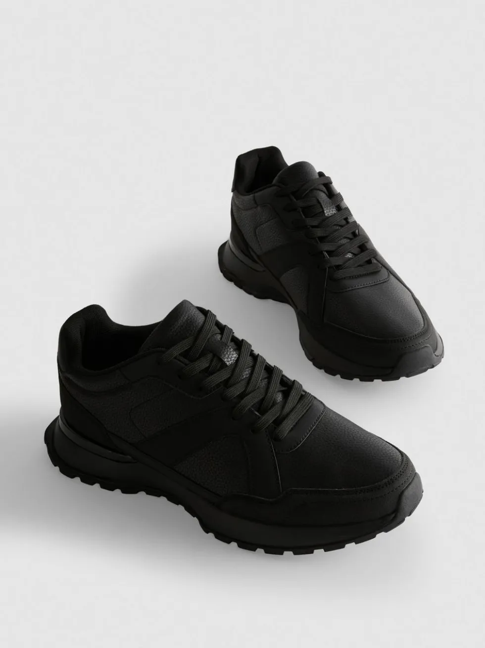 Schnür-Sneaker