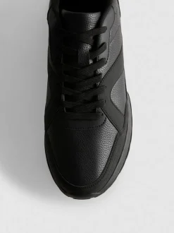 Schnür-Sneaker