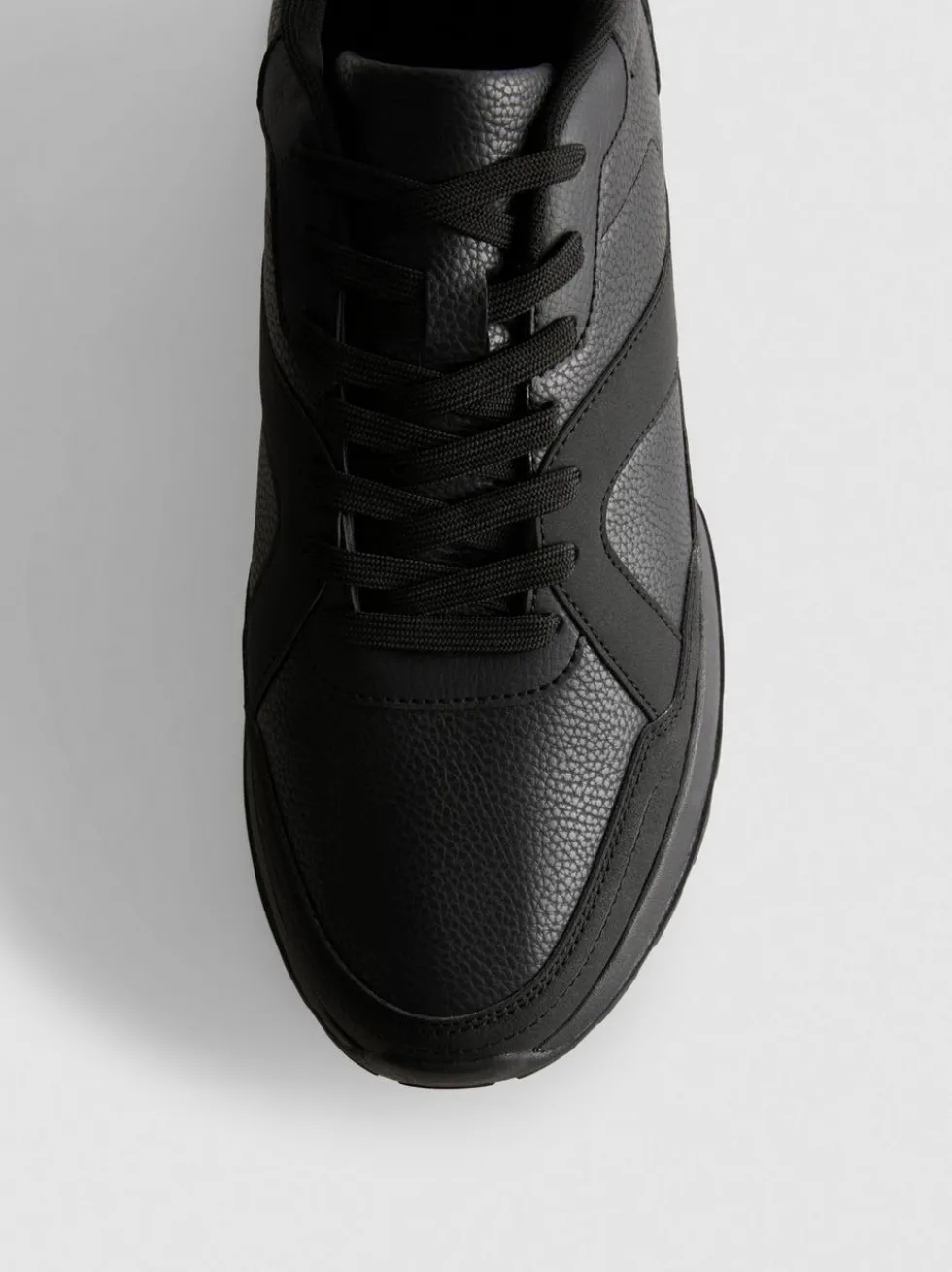 Schnür-Sneaker