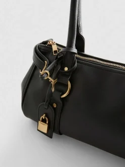 Schultertasche mit Vorhängeschloss
