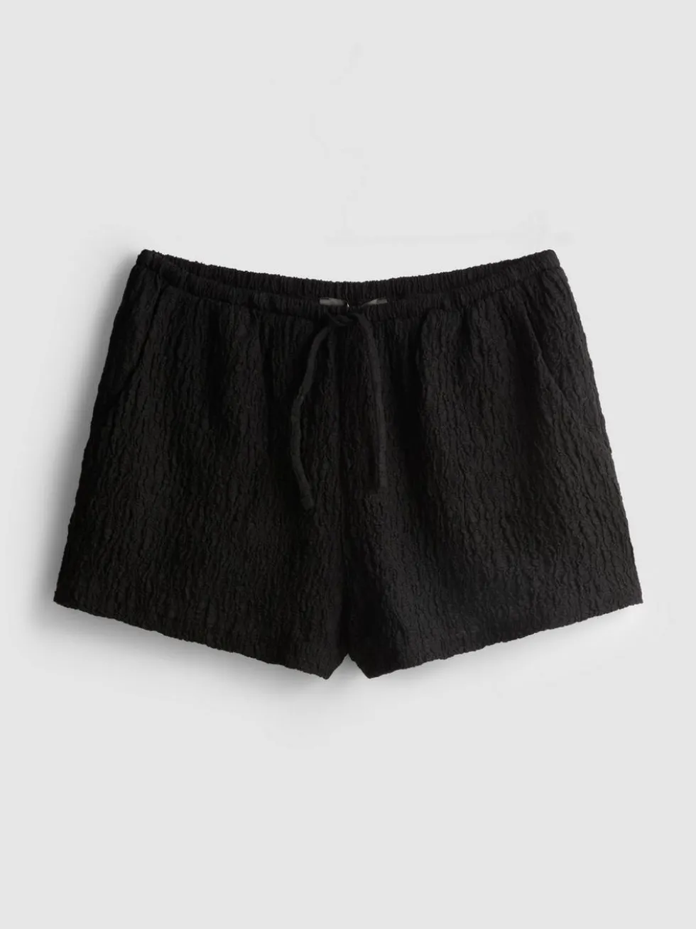 Shorts mit Falten und Kordelzug