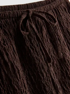 Shorts mit Falten und Kordelzug
