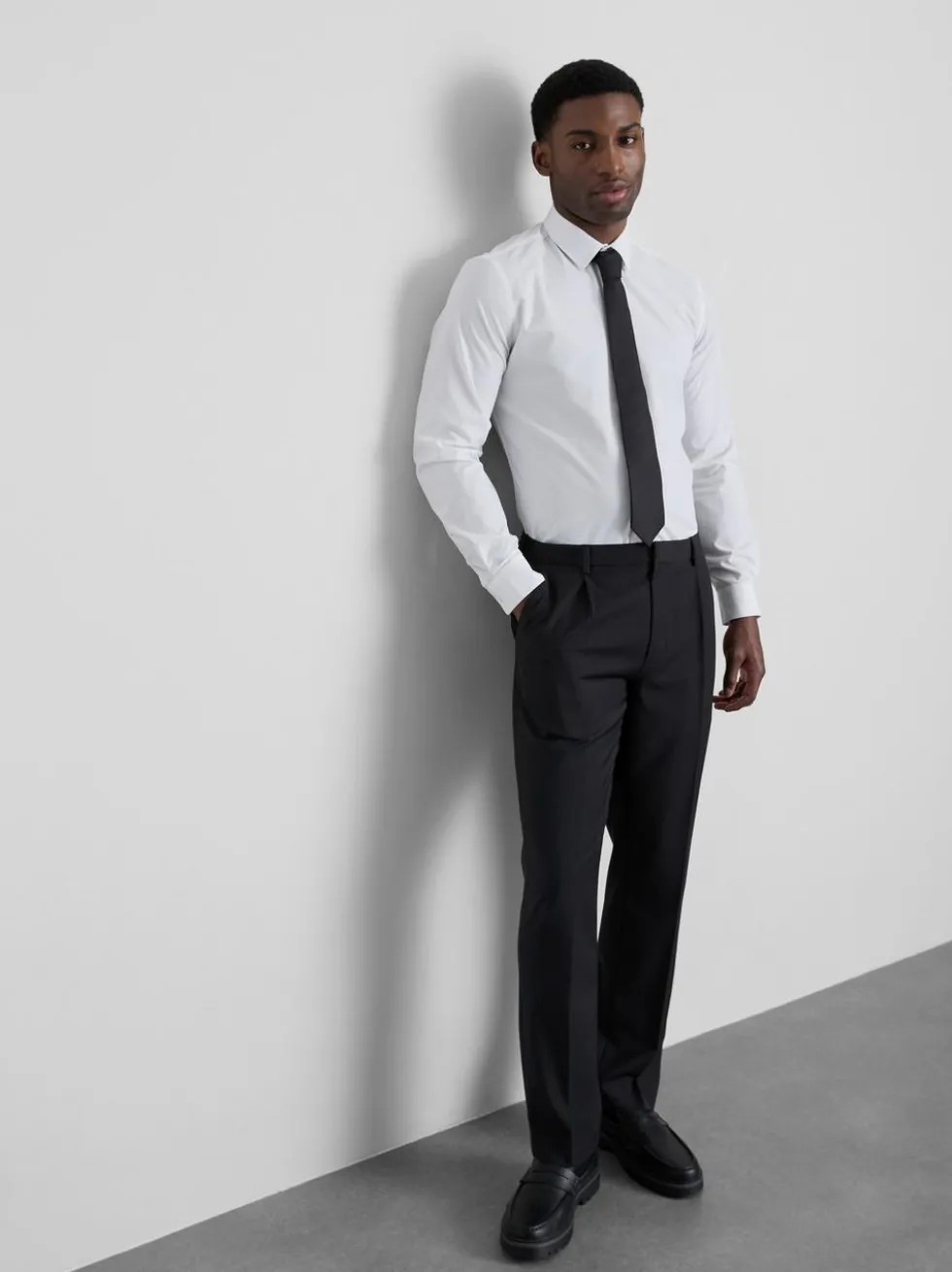 Slim-Fit-Hemd mit Knopfleiste und Stretchanteil