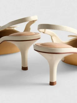 Slingback-Pumps mit Zierschleife