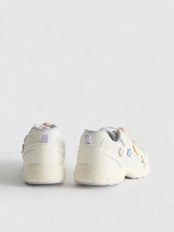 Sneaker mit dicker Sohle und Blumenmuster