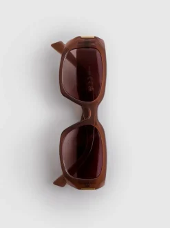 Sonnenbrille mit rechteckigen Gläsern