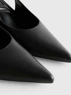 Spitze Slingbacks mit Kitten-Heels
