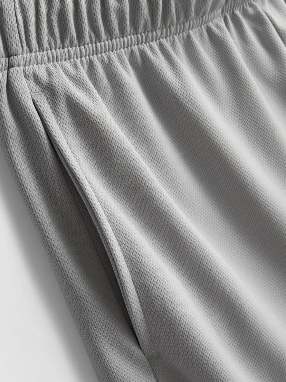Sport-Shorts mit Netzeinsatz