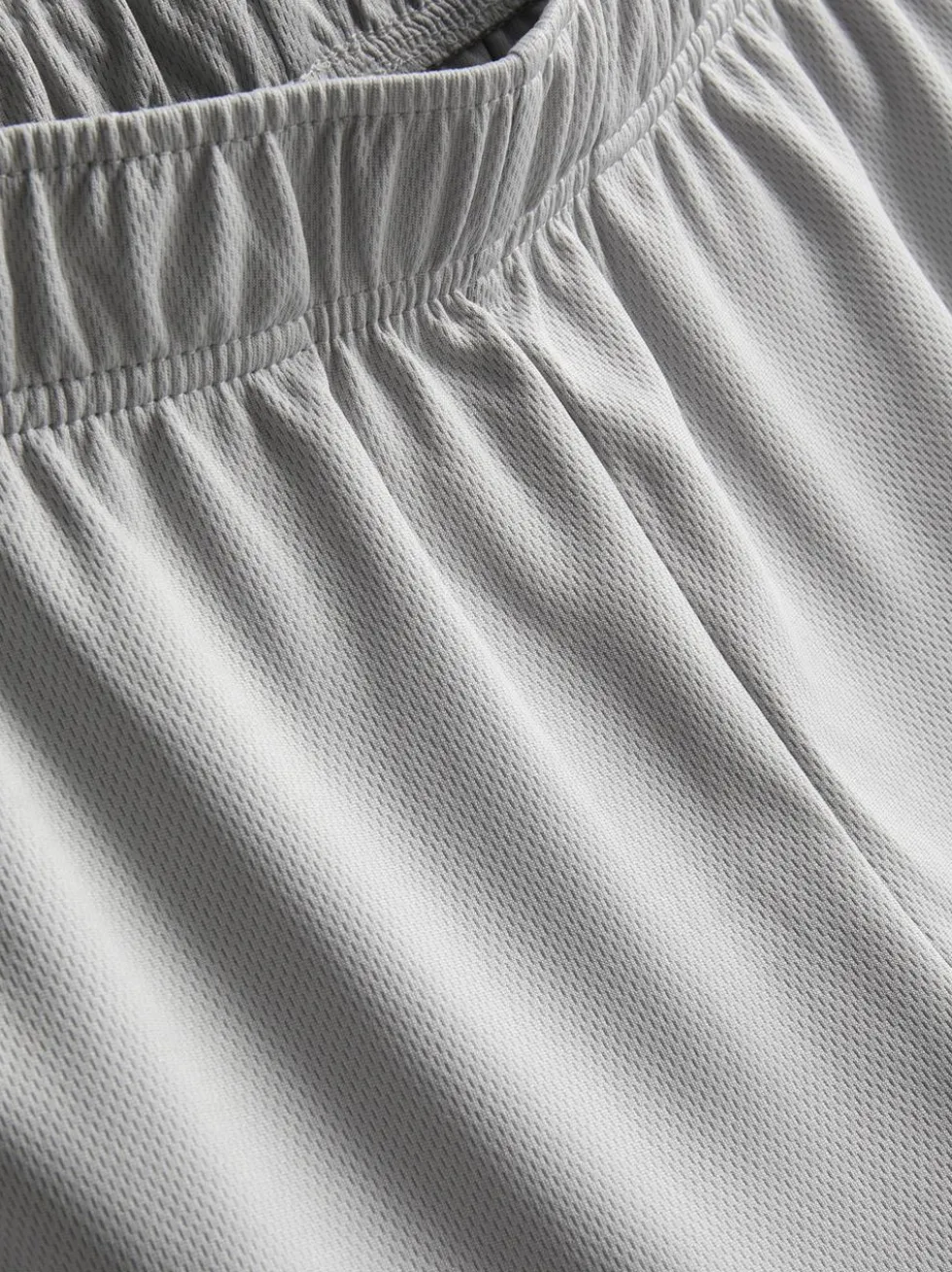 Sport-Shorts mit Netzeinsatz