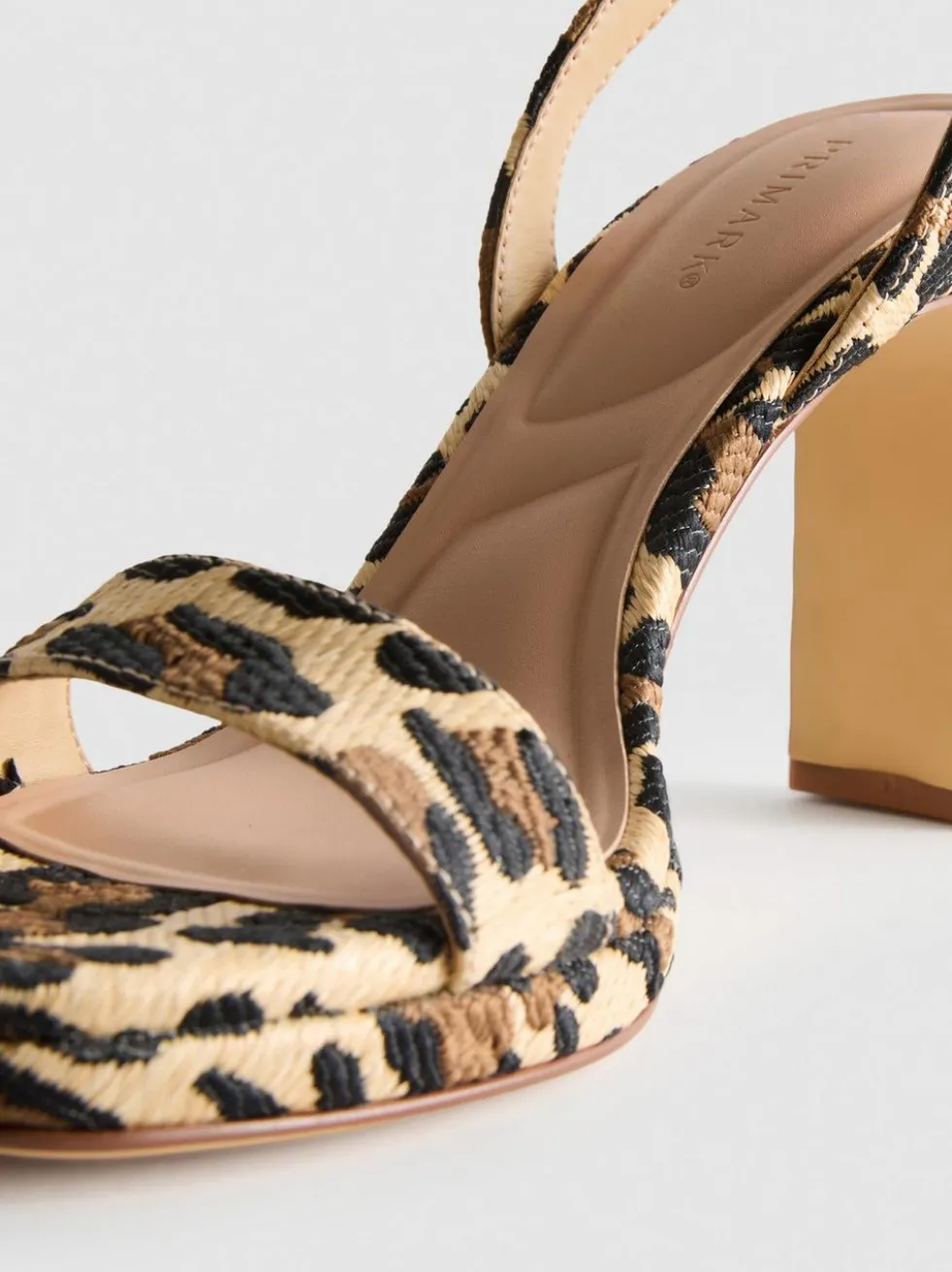 Strukturierte Plateau-Heels mit Leopardenmuster