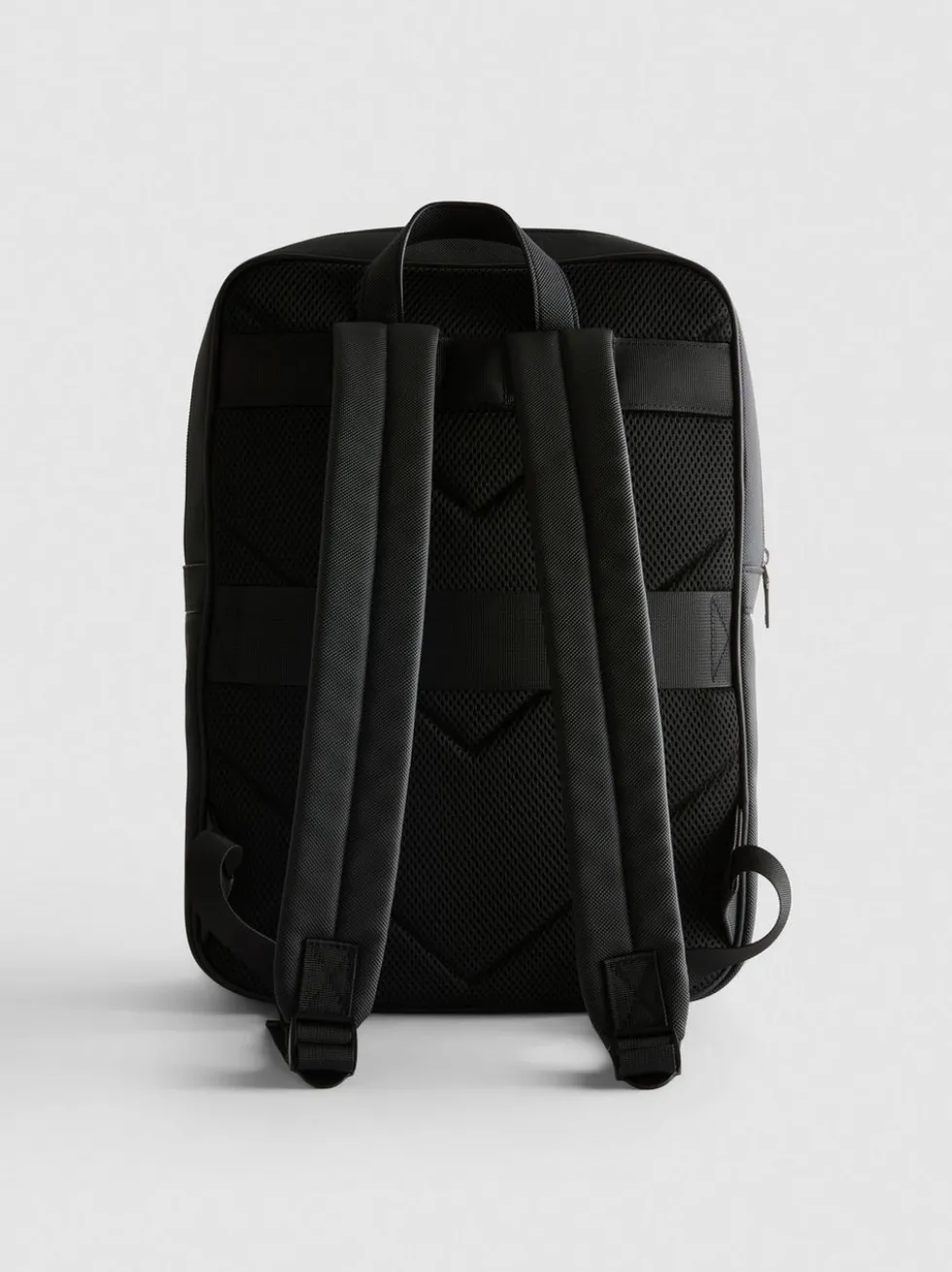 Strukturierter „The Edit“ Rucksack mit Reißverschluss