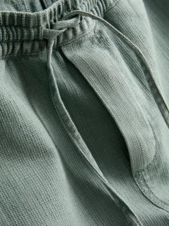 Strukturierte Shorts mit Kordelzug