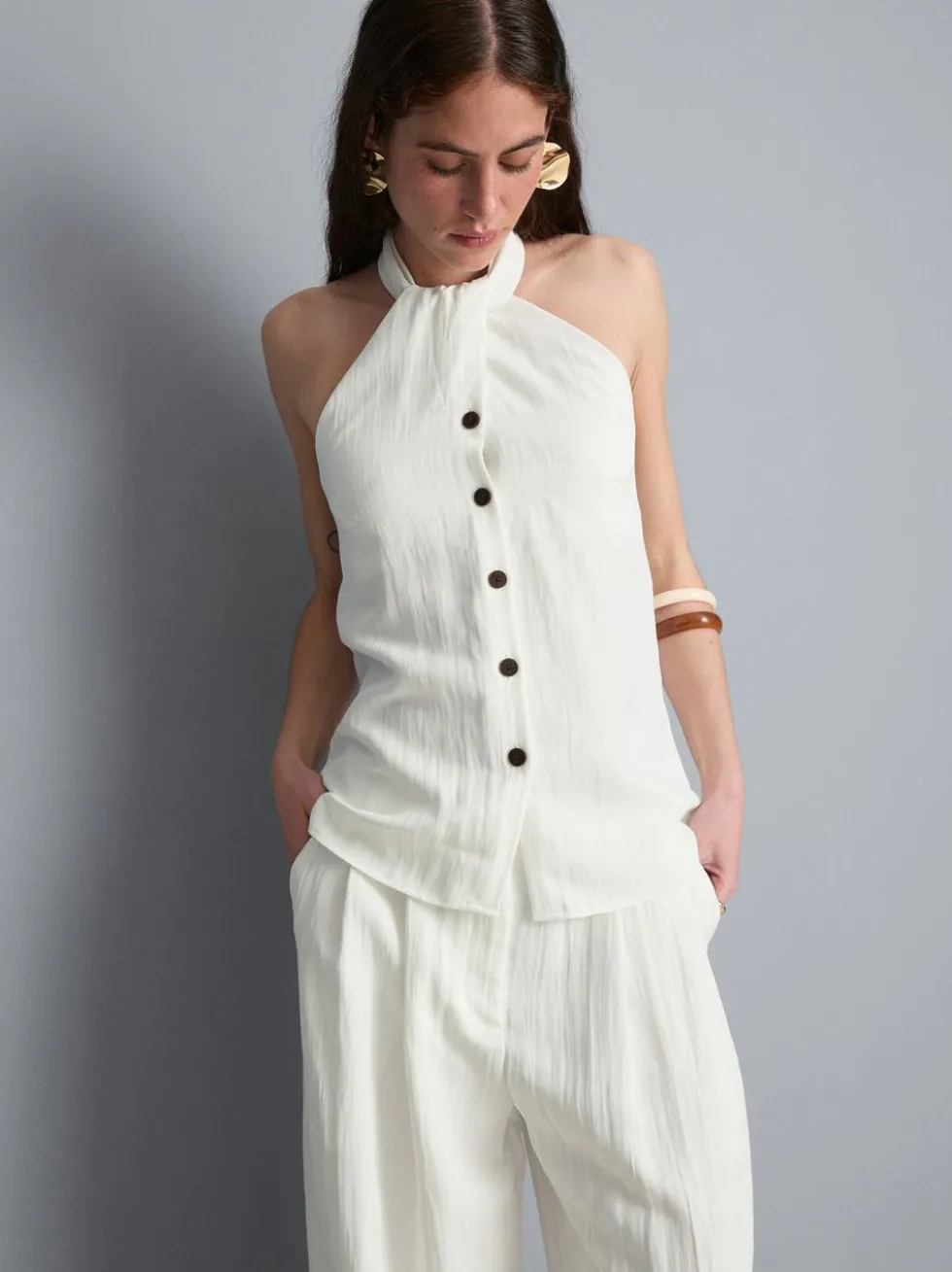 Strukturiertes Neckholder-Top mit Knopfleiste