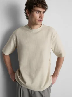 Strukturiertes T-Shirt mit geradem Schnitt
