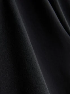 Superweiches, bauchfreies Top mit U-Ausschnitt