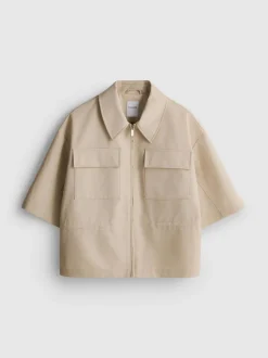 Taillierte, kurzärmelige Hemdjacke