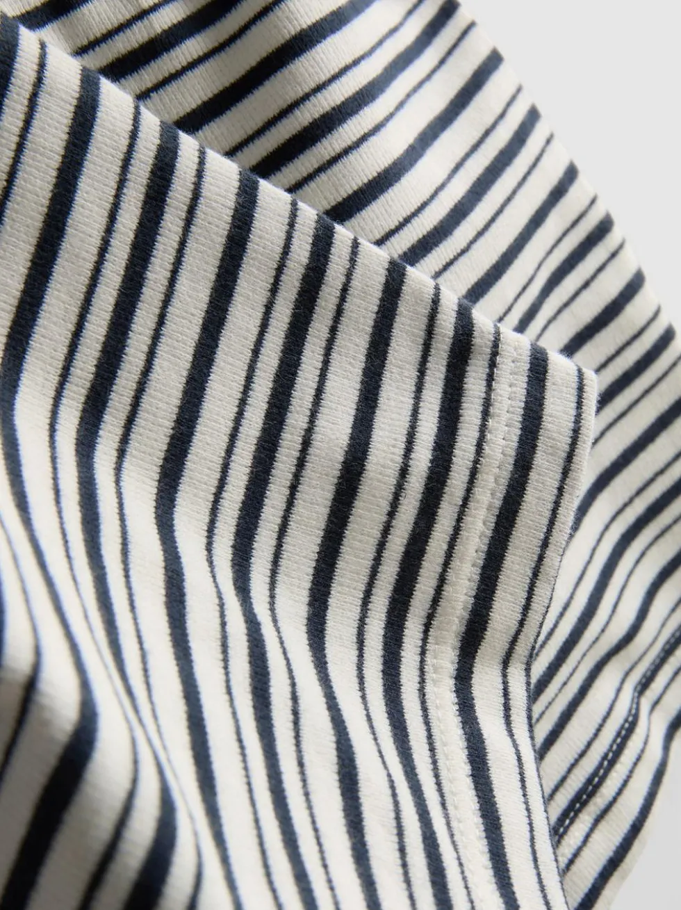The Primark Scene | Asymmetrisches Tanktop mit Streifen